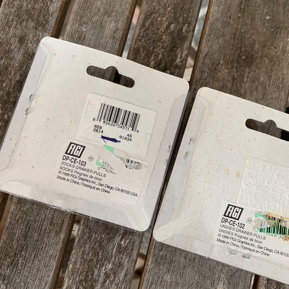 Sock and Undies Drawer Cabinet Pulls - Picture 2 of 3